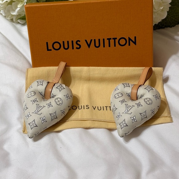 Louis Vuitton Accessories - Rare Louis Vuitton Monogram Shoe Keepers